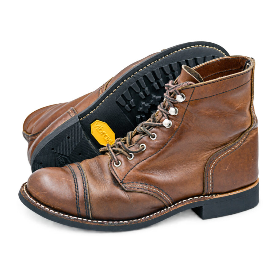 Schuhreparatur mit Vibram LUG-Sohle und Godzilla-Absatz